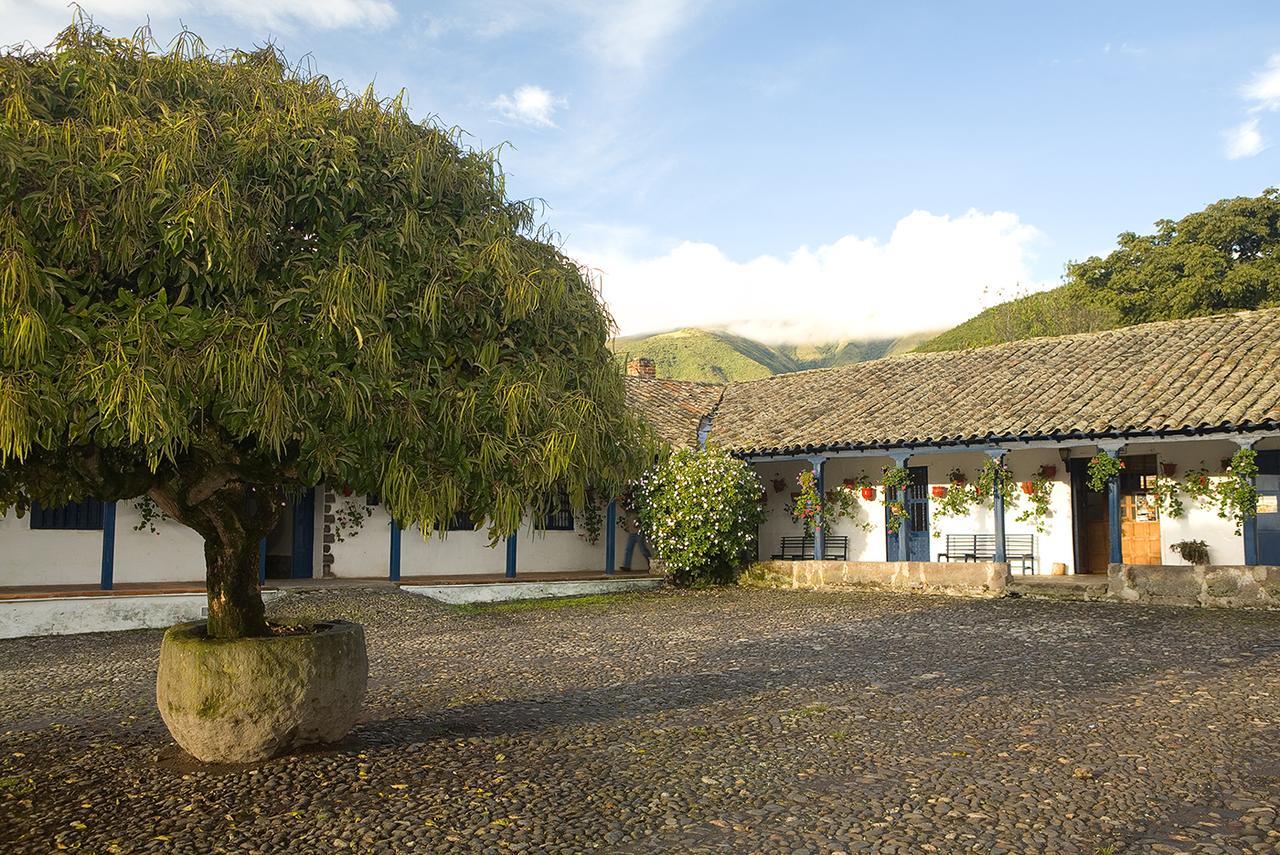 Hacienda Zuleta Hotel Buitenkant foto